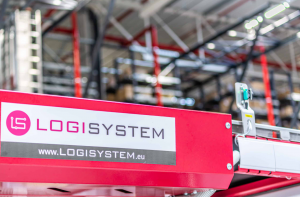 升降机和系统手推车