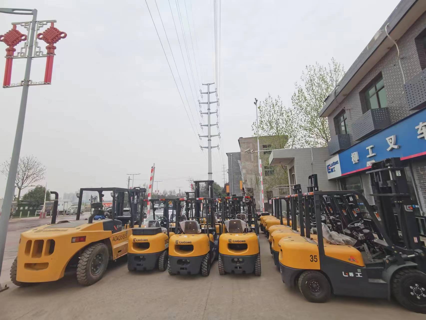 西安二手叉车销售，二手叉车回收置换，二手叉车回收