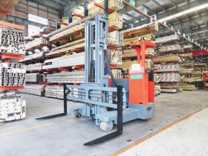 MiMA米玛四向前移式叉车 专注提供家装建材行业长物料搬运解决方案