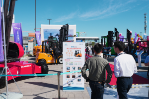 创新·超越——杭叉集团精彩绽放BICES 2023并发布多款新产品和解决方案