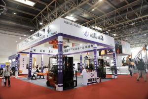 山东恒基叉车亮相BICES 2023