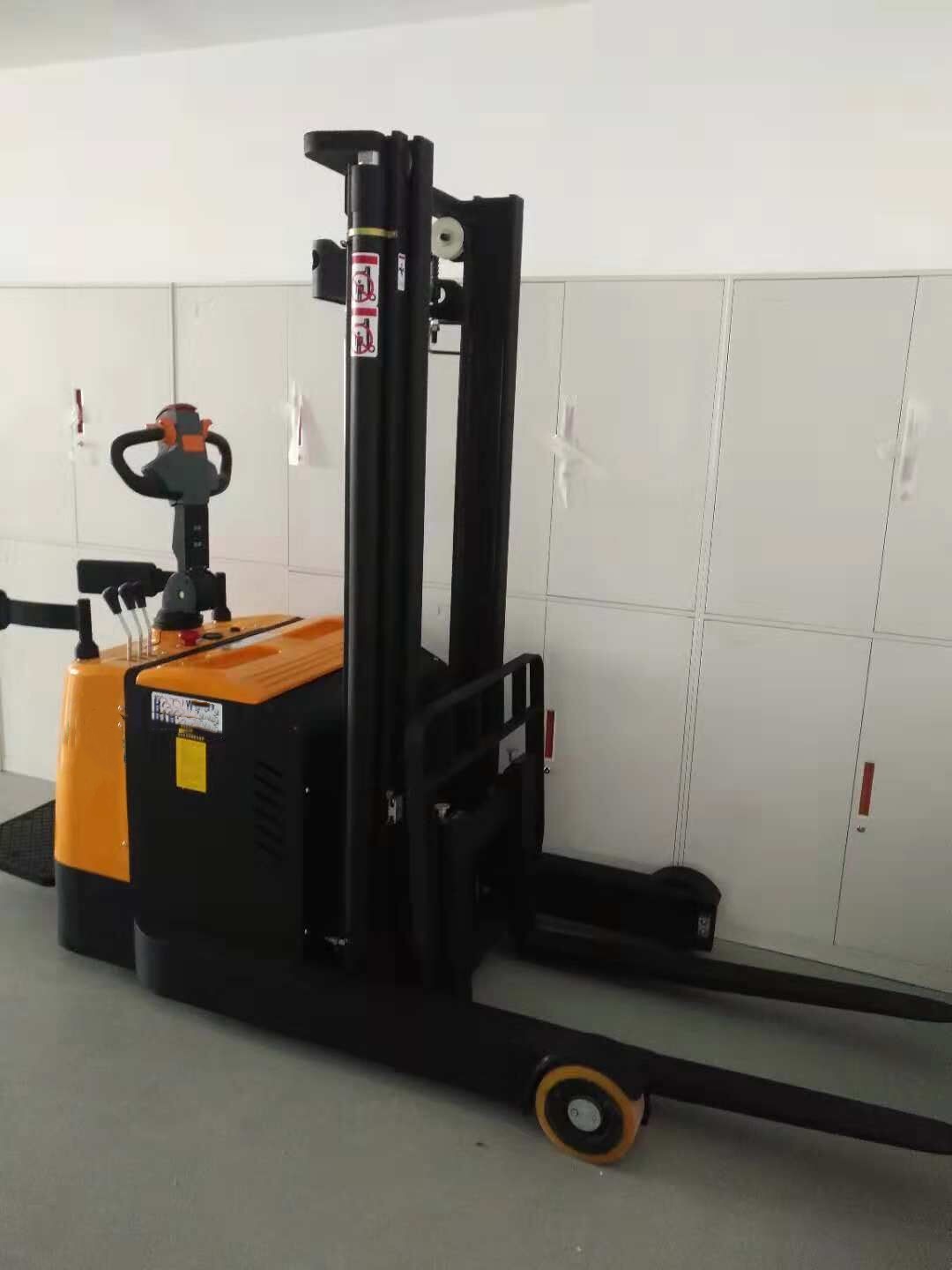 全电动堆高车堆垛车站立式踏板电动叉车前移式堆高铲车