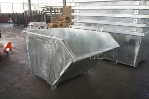 龙合智能：倾卸斗CSD12