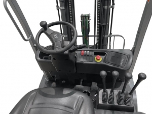 宝骊欧洲推出KBE 18-20系列锂电叉车