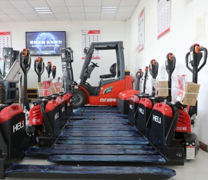 山东合力叉车（第20站）