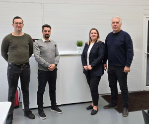 立陶宛叉车服务“区域王”成宝骊战略经销商