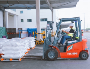 合力叉车服务蜜雪冰城（第51站）