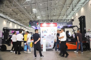 台励福全新系列锂电亮相NILTE 2024国际物流展