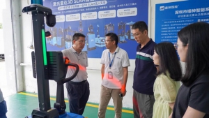 镭神智能牵头的团体标准《激光雷达3D SLAM无人叉车技术规范》顺利通过专家评审