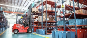 搬运交汇多，汽车零部件生产企业如何实现叉车防撞升级？