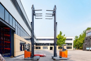 客户案例|卓一全向叉车助力铝型材企业突破长物料仓储运输瓶颈