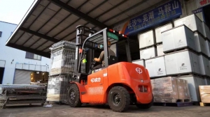 再下一城！中力换电站落地长沙大型物流园