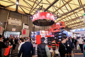 浙江加力亮相CeMAT ASIA 2024，展示前沿物流技术