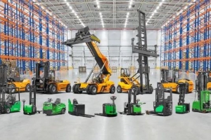 鹏成科技发布质保8年16000小时且剩余SOH不低于70%的叉车电池