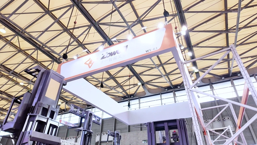 卓一智能叉车携多款窄巷道物流解决方案闪耀CeMAT ASIA 2024！