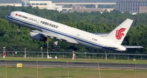 多批次、大批量交付！TCF牵引车抵达北京首都机场，为国际航运提效率！