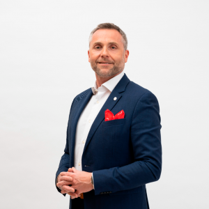 精进与创新，菲亚特动力科技以“双支柱”战略深入布局中国市场