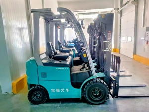 锁鲜！宝骊叉车让江西“超级大冰箱”动力加满