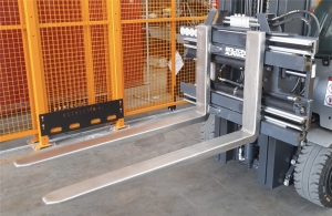 博索尼:银线系列托盘叉夹型号LC-H