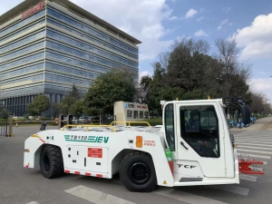 TCF电动飞机牵引车成功交付云南祥鹏航空，助力绿色机场建设！