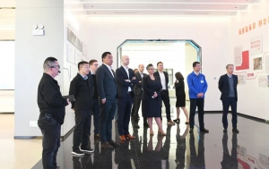 永恒力全球董事Nadine Despineux一行到访宇锋智能