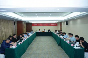 行业标准《工业车辆 无人驾驶控制系统》和《工业车辆 无人驾驶导航系统》（送审稿）专家审定会在浙江杭州成功召开