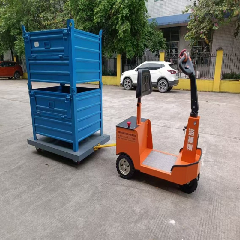 手柄站立式迷你型电动牵引车 座驾式小型牵引头 转运自动拖车头