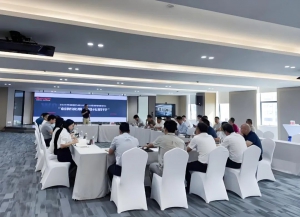 “创新发展、进化前行”广州佛朗斯股份装载机事业部2025 首次经营管理会议顺利召开