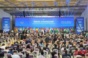 第四届中非经贸博览会启幕，三一之光点亮非洲！三一电动叉车实力亮相！