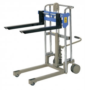 轻便高效 · 灵活胜任｜SC-2-8F-A 轻便型堆高机