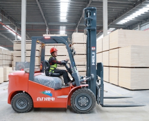 广西合力用户（七彩美连木业）