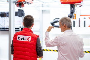 CeiliX：地面AMR与天花板AMR协同登场