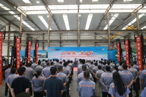 心服务·全无忧|英轩叉车2025年服务万里行暨服务培训盛启！