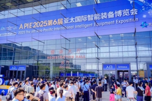 合肥搬易通MiMA亮相青岛国际物流展，多款窄通道系列叉车解锁物料搬运新体验！