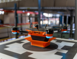 美国GNC启用无人机盘点加速仓储履单与库存管理效率