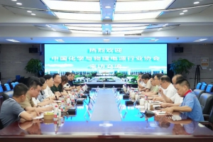 中国化学与物理电源行业协会秘书长王泽深到访天能