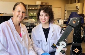 加拿大滑铁卢大学开发出可直接治疗肾结石的机器人