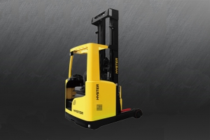 人工智能上车之后：智能叉车的系统化变革之路