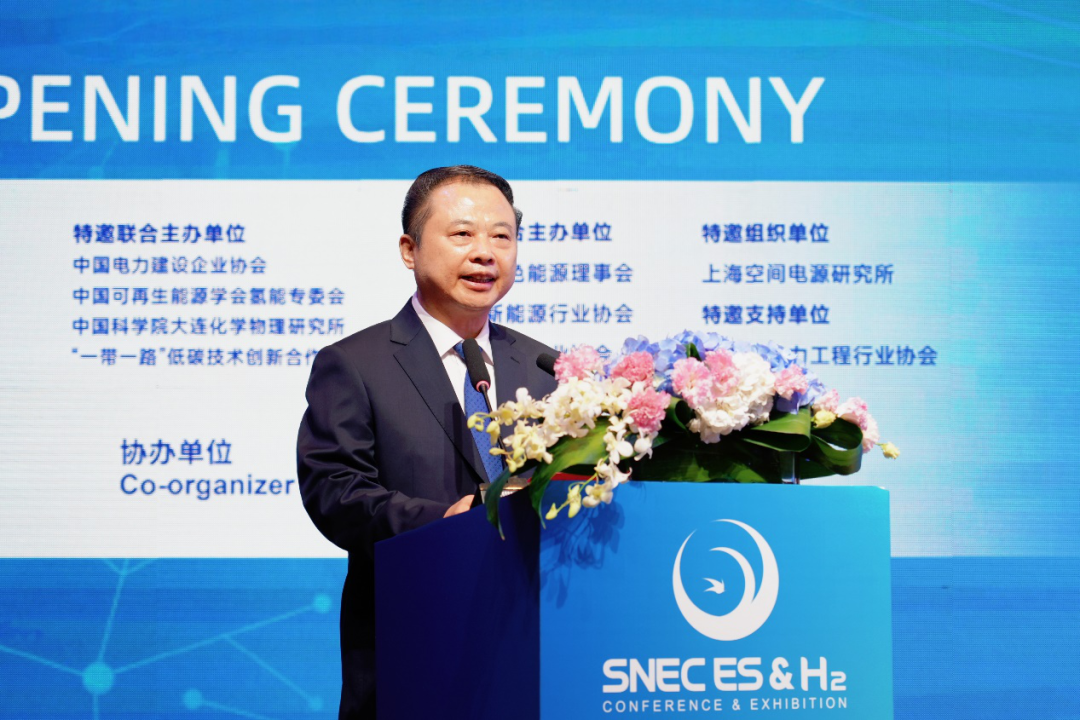 非凡思考力丨《浙商》刊发张天任董事长署名文章：储能定位已发生历史性跃迁