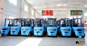 直击西部最大叉车“4S”店--中叉网探访合力新疆运营中心