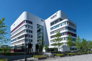 凯傲集团2025第三财季业绩稳健，前九个月订单量强劲增长