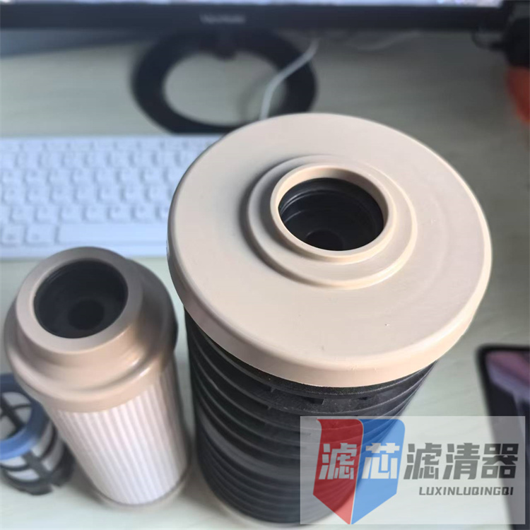 燃油纸芯 A0000904251 P550954 PF9806KIT FK48555 A0000903951