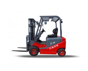 江淮：S系列1-1.8吨电动平衡重叉车
