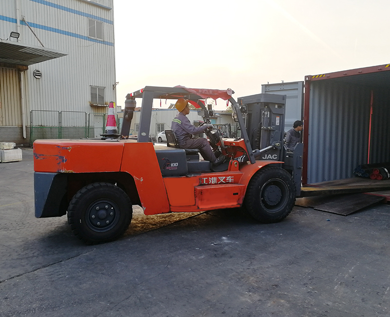 江淮：进箱车（大吨位）