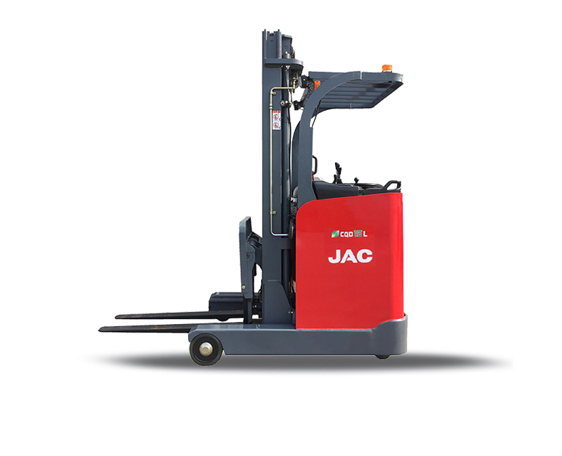 江淮：1.5吨前移站驾式叉车