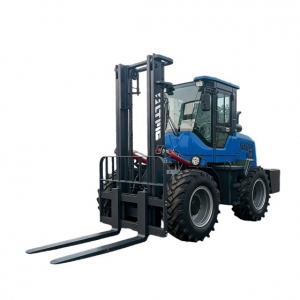 临晟：LTR50 - 5吨越野叉车（前轮转向）