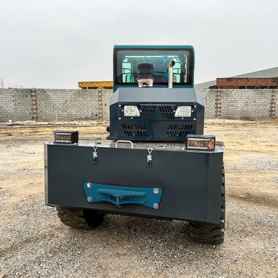 临晟：LTR35 - 3.5吨越野叉车（后轮转向）