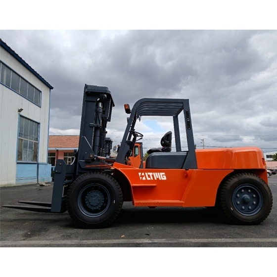 临晟：FD100 - 10吨柴油叉车