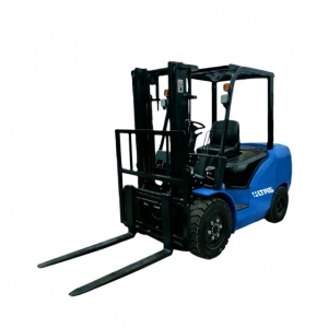 临晟：FD35 - 3.5 吨柴油叉车