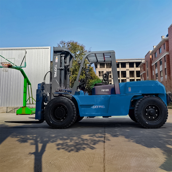 临晟：FB120 - 12吨电动叉车（锂电）